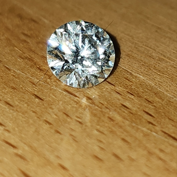 1.5 CT IGI certified lab grown diamond - Picture 5 of 7